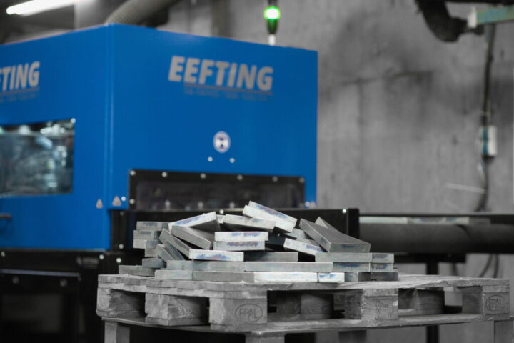 Eefting Entgratmaschine für Blech (2)