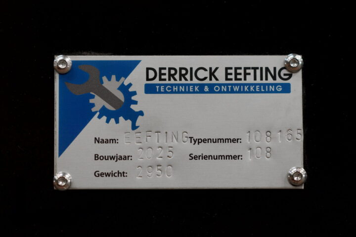 Eefting Entgratmaschine für Blech (7)